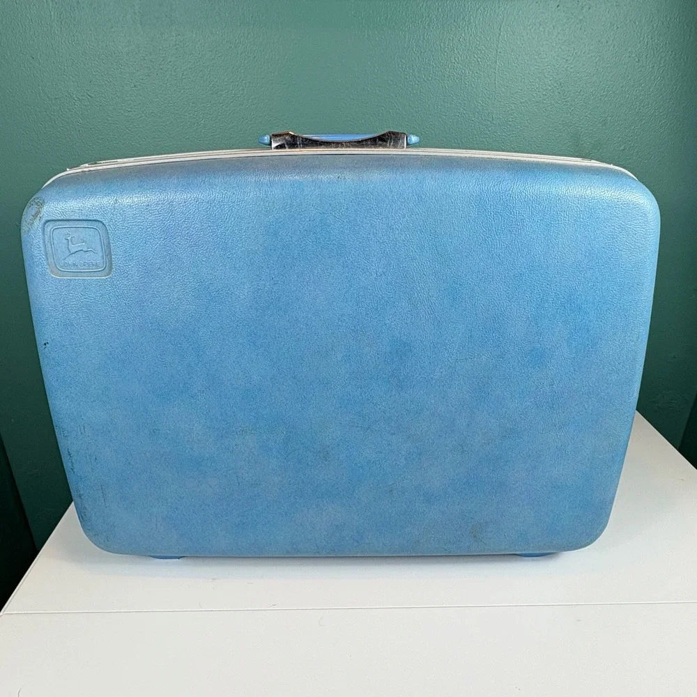Samsonite vintage silhouette